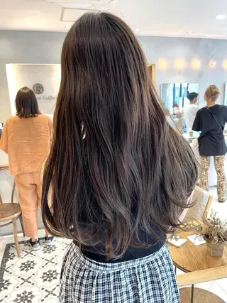 カラー ラベンダー/レイヤー スタイル🤎mamiのヘアスタイル