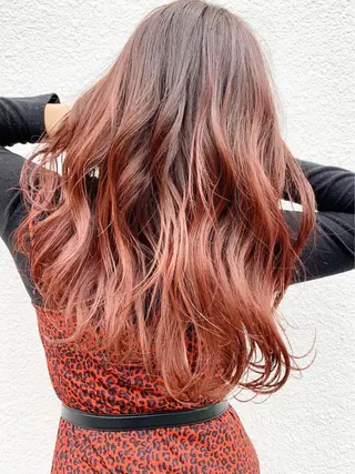 ロング カラー パーマ ヘアアレンジ ✨ハイトーン✨透明感 ✨生神　優季のヘアスタイル