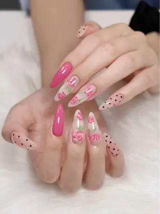 ネイル Nichi Nailsのネイルデザイン