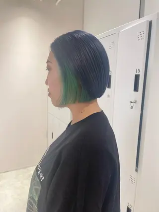ショート カラー 🦋レイヤーカット ミドリカワ🦋のヘアスタイル