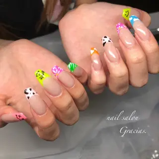 ネイル Gracias. rieのネイルデザイン