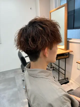 パーマ メンズ フェザーパーマ/韓国 /メンズカット保立のヘアスタイル