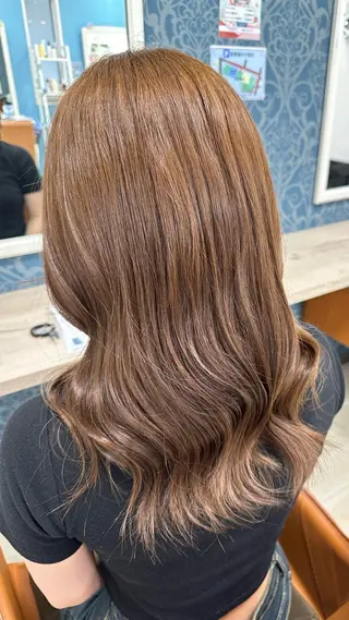 セミロング カラー A.casa こさかのヘアスタイル