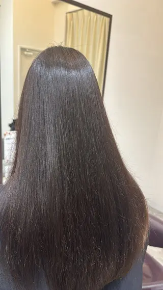 ロング VOGUE所属・✨人気急上昇中✨ カラー専門ひびき🫧のヘアスタイル