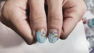 ネイル 園 寛子 （ネイリスト）のネイルデザイン