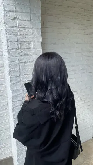 カラー 奥村 悠菜のヘアスタイル