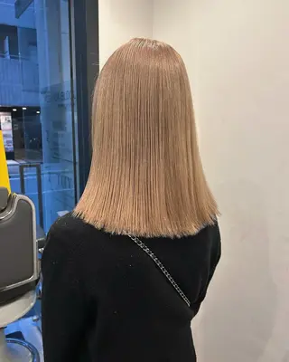 ミディアム カラー hen所属・心斎橋/レイヤー/ ブリーチ/モエのヘアスタイル