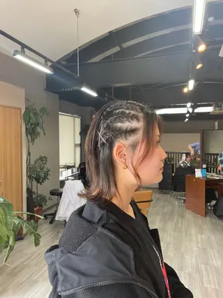 ショート ヘアアレンジ alu所属・マキノ キョウカのヘアスタイル