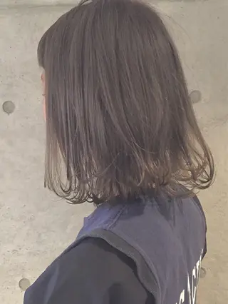 カラー 山村 佳世のヘアスタイル