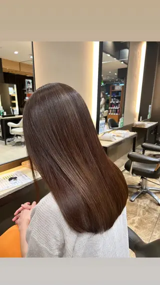 ロング ホリオ チヒロのヘアスタイル