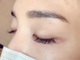 マツエク・マツパ 紬-tsumugi- 育成専門サロンのマツエク・マツパデザイン