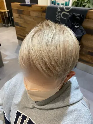 ショート カラー ☾伊左治祐未☾メンズ カットセンター北のヘアスタイル