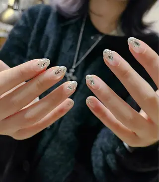 ミディアム めぐみのネイルサロン 惠のネイルデザイン