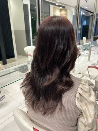 ロング カラー 海外カラー白髪ぼかし ティファニーサユリのヘアスタイル