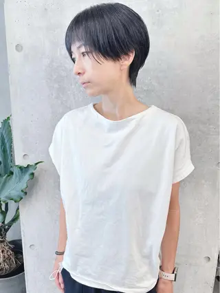 ショート とうい/パーマボブ/ くせ毛/丸みボブのヘアスタイル