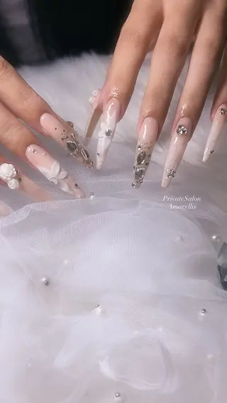 ネイル Amaryllis Renoのネイルデザイン