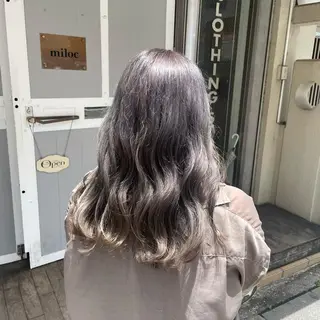 セミロング カラー miloc那覇 MIKUのヘアスタイル