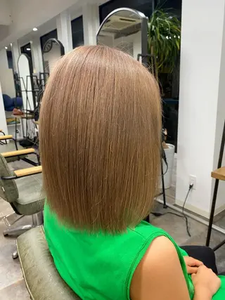 ミディアム ハイトーンボブ Mizuki.のヘアスタイル