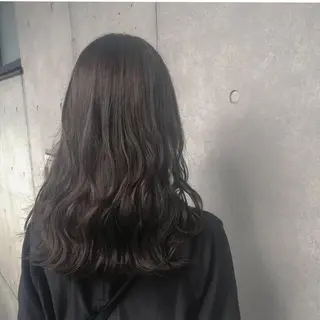 ロング カラー 渡辺 愛枝/艶カラー🩵のヘアスタイル