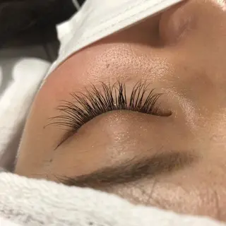 マツエク・マツパ 🩵盛れる韓国ヘア 🩵うるつやカラーのヘアスタイル