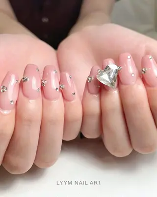 ネイル LYYM Nail Salonのネイルデザイン