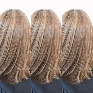 セミロング カラー 💗艶×髪改善カラー 特化💗AYAKIのヘアスタイル