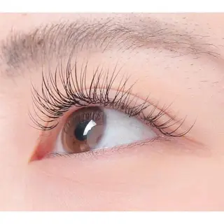 マツエク・マツパ 艶カラー🩵中久保 舞優🩵のヘアスタイル