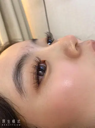 マツエク・マツパ Li Lyのマツエク・マツパデザイン