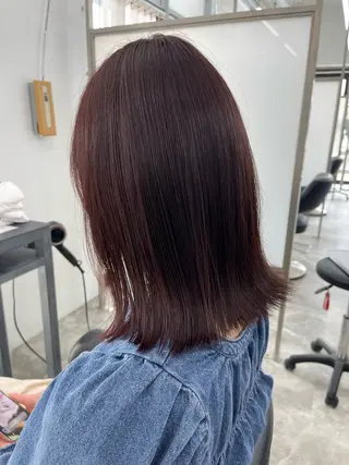 ミディアム 縮毛矯正🐼暖色 根本侑季のヘアスタイル