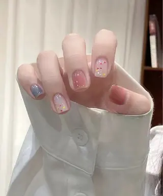 ネイル More Glam渋谷店のネイルデザイン