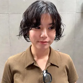 ショート パーマ 大橋 芽衣のヘアスタイル