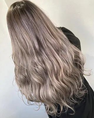 ロング カラー パーマ ブリーチ毛縮毛矯正 👑山口のヘアスタイル