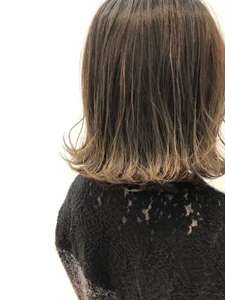 カラー i.+sapporo所属・🩶韓国ヘア🩶 くびれ❤︎顔まわりのヘアスタイル