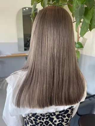 ロング カラー 岡本 舞/暖色カラーのヘアスタイル