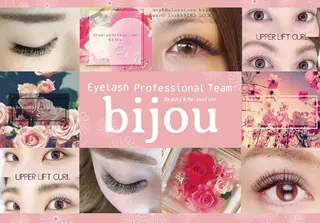 【LED】マツエク ayaka🎀のマツエク・マツパデザイン