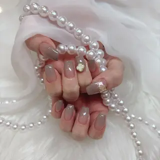 ネイル Raviy大阪店所属・hawa ♡のネイルデザイン