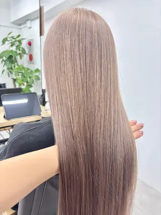 ロング カラー ハイトーンヘアセット 🦋yuri🦋のヘアスタイル