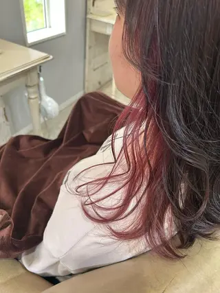 ミディアム PACE所属・ayumi ／透明感カラーのヘアスタイル