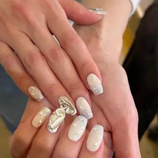 ネイル EmaNail肥後橋店所属・EmaNail 肥後橋店🤍YURIのネイルデザイン