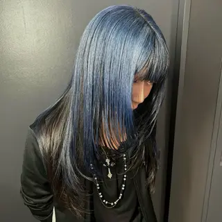 ロング カラー ★デザインカラー ハイトーン ももか★のヘアスタイル