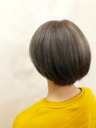 ショート カラー 髪質改善✨石塚 真梨奈のヘアスタイル