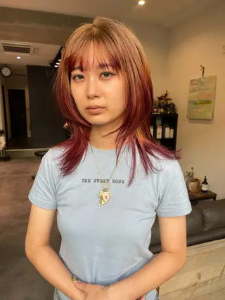 ミディアム カラー アトム/ウルフ パーマ/レイヤーのヘアスタイル