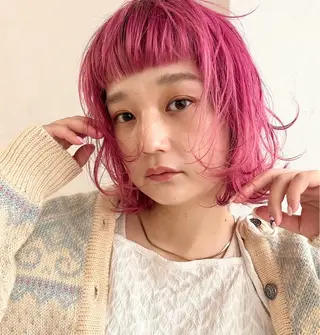 ショート カラー 💗暖色/ブリーチ/ レイヤー/横浜/メイのヘアスタイル