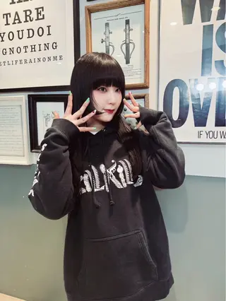 ロング 優作 〜圧倒的信頼〜のヘアスタイル