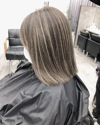 ミディアム カラー ヘアアレンジ TOMONA👑 GiseL梅田店のヘアスタイル