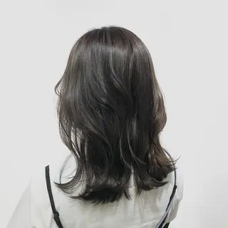 ミディアム カラー ヘアアレンジ キヨミ 韓国レイヤーカットのヘアスタイル