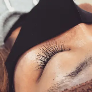 マツエク・マツパ esLASH所属・莉緒菜 🎀のマツエク・マツパデザイン