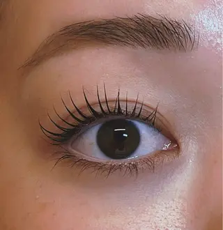 マツエク・マツパ COCO  by BEAU eye lash 栗東所属・COCO 栗東 神崎の眉毛・アイブロウイメージ