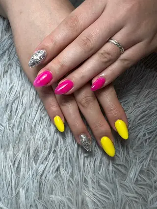 ネイル シェヌネイル JURAのネイルデザイン