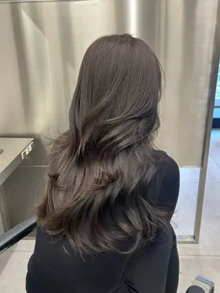 ロング 大人レイヤー/艶髪 🇺🇸TOMONAのヘアスタイル